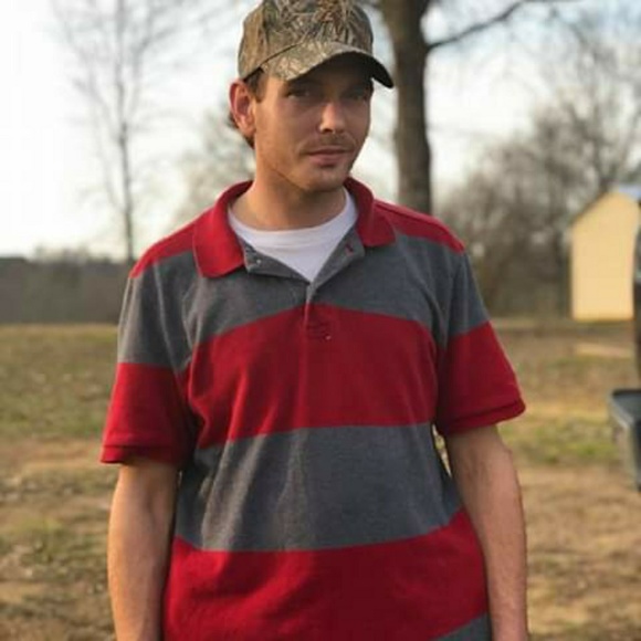 Meet your Posher, Kyle - Picture 1 of 1